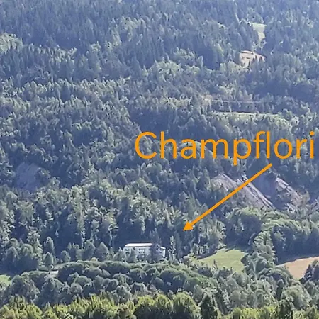 De Champflorin Tatil Evi